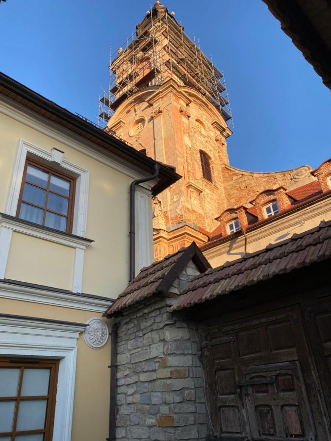 Hotel Spadok à Kamianets-Podilsky Extérieur photo